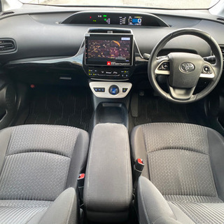 個人出品!最安値! 50 プリウス S ツーリングICONIC 仕様 10,1インチ ナビ モデリスタ ブラック 車検2年 ブラック 愛知県 乗って帰れます! の画像