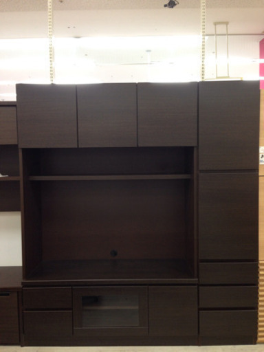 取りに来れる方限定！ニトリのダークブラウンカラーのテレビボードです！