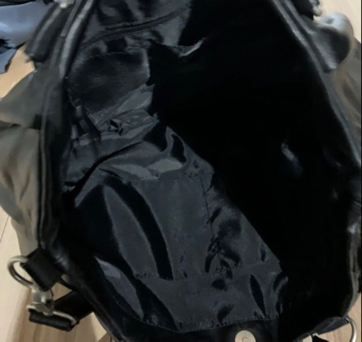 WWL ワールドワイドラブ 本革 レザー スタッズ  ショルダーバッグ