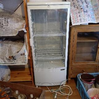 ４面ガラス冷蔵ショーケースがお得！！