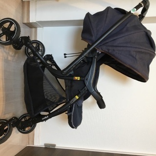 ピジョン  ランフィ　RA8  BASIS ベビーカー 