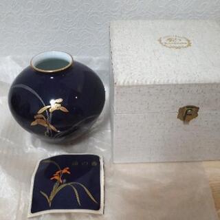 新品★高級花瓶★壺★香蘭社★花器★高さ14㎝★小型