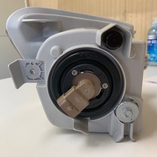 レクサスLS460 新品 純正フォグランプの画像