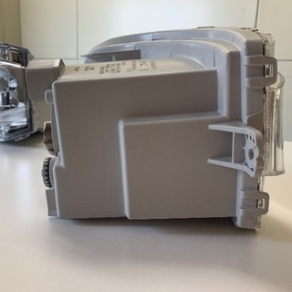 レクサスLS460 新品 純正フォグランプの画像