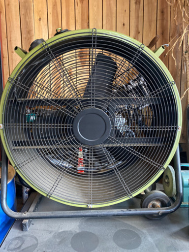 工業扇風機　ガレージ  塗装　扇風機　