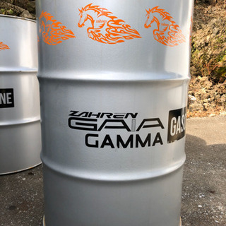 ドラム缶　銀色