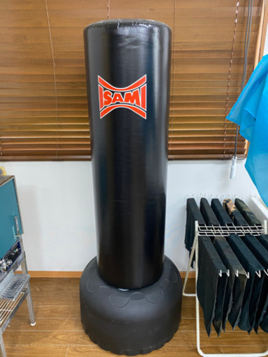 イサミ　置き型サンドバッグ