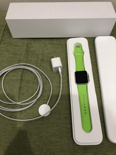 Apple watch充電器（純正）