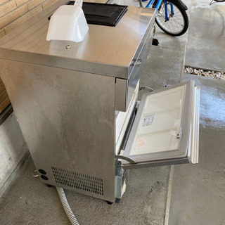 フクシマ　製氷機　中古　今月末で終了の画像