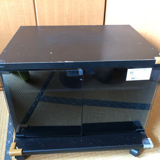 テレビ台の画像