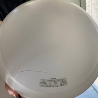 照明　※シールドにヒビあり。hitachi