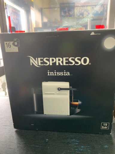 新品 ネスプレッソ コーヒーメーカー イニッシア ホワイト C40WH