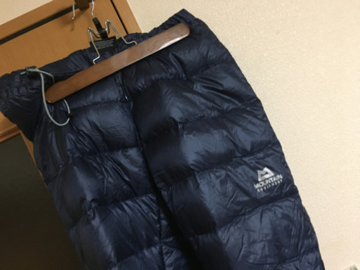 マウンテンイクイップメント　ダウンパンツ