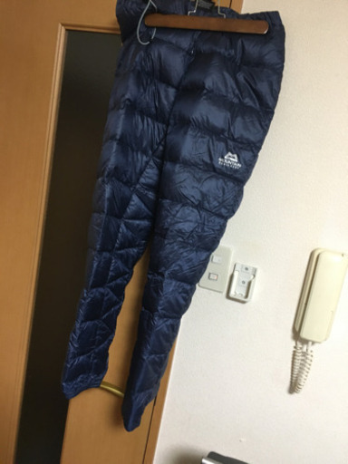 マウンテンイクイップメント　ダウンパンツ