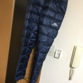 マウンテンイクイップメント　ダウンパンツの画像