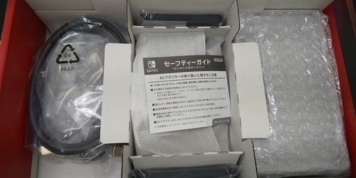 任天堂　switch本体　新品