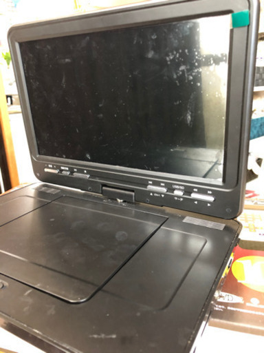 10.1インチ　ポータブルDVD  ジャンク品