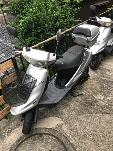 スズキ　アドレスv100 (^^)11A通勤快速？