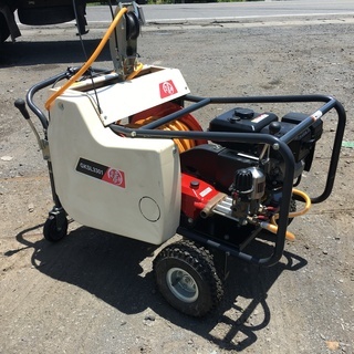 カーズプレシジョンシリーズv8カフェフローpixer cars マテル