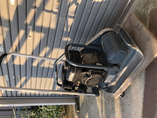 明和　バイブロプレート 　KP60　（ランマー、転圧機）