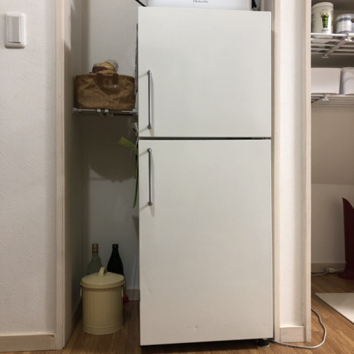 お値下げ可能！貴重なデザイン、無印冷蔵庫、美容室で使用