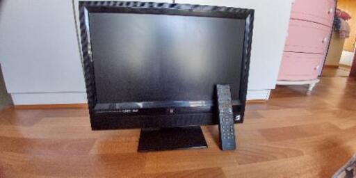 テレビ（22型）