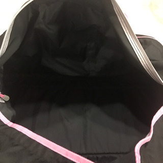 ボストンバッグの画像