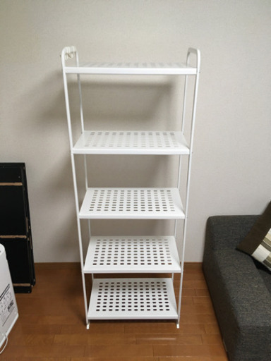 【お譲り先決まりました】スチール棚　白色