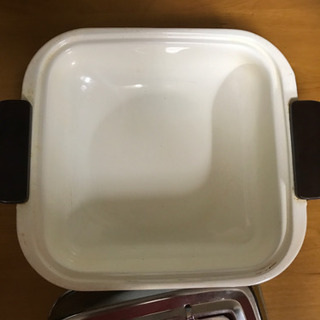 揚げ物鍋の画像