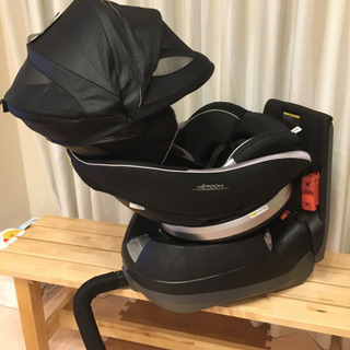 商談中】コンビ チャイルドシート ネルーム NC-570 最上位モデル