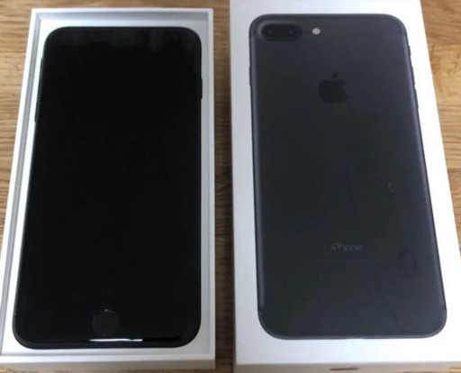 iPhone7plus SIMフリー 128G ジェットブラック 外箱 付属品アリ