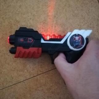 ピストルの画像