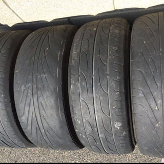 zodiac 245/35r20 タイヤホイールセットの画像