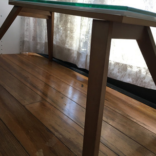 NOCE ガラス ローテーブルの画像