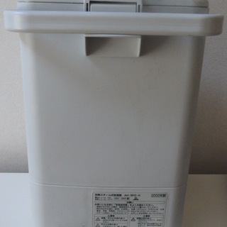 蒸し暑いのにの画像