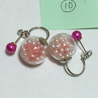 ガラスドームピアス　各種の画像