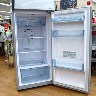 美品 冷蔵庫 230L 2018年製 2ドア 日立 R-23JA シルバー 冷凍 HITACHI 200L
