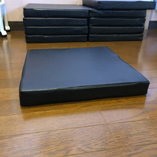 ニトリ　低反発シートクッション　