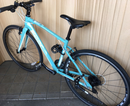 Bianchi ビアンキ　クロスバイク　ROMA Ⅳ ローマ4 アルミフレーム　24段変速機