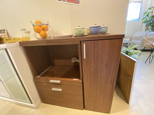 ミドルレンジボード レンジ台 茶 スライド式 収納棚 中古品