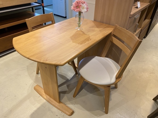 家具の大丸 ダイニングテーブルセット 伸長式テーブル 回転チェア 3点セット ナチュラル 中古品