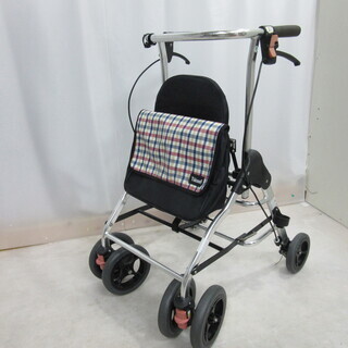 ☆値下げ交渉お受けいたします。　幸和製作所　テイコブリトル歩行器の画像