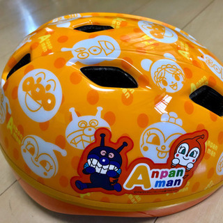 ヘルメット　アンパンマン　美品