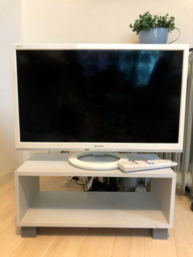 美品！シャープアクオス24インチ2016年製テレビ台付き