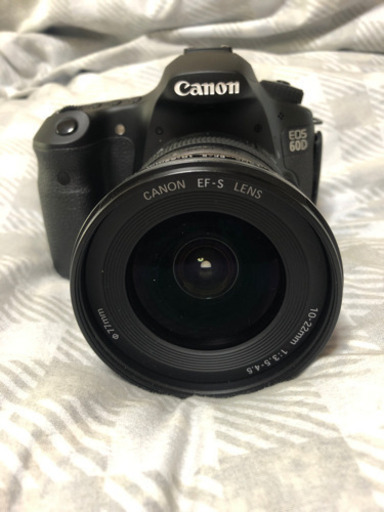 交レンズ付き　Canon60D 稼働品　バッテリーと充電器なし