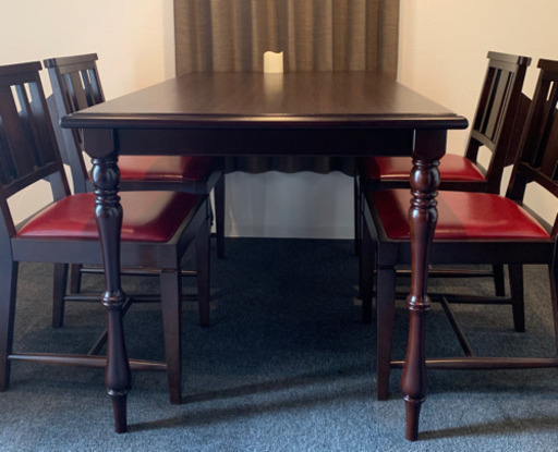 クオン 木製ダイニングテーブル