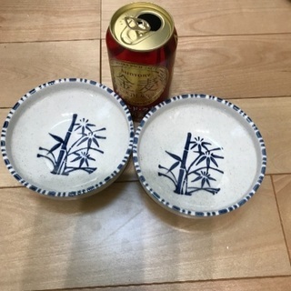 92、昭和レトロな小皿（竹の絵）2枚の画像