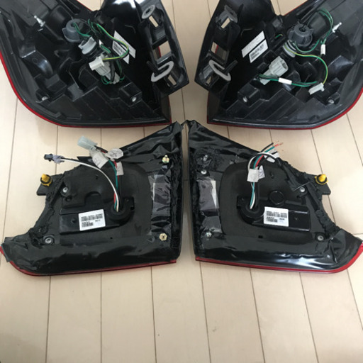 コラゾン レヴォーグ用 テールランプ ブラックベゼル 加工品