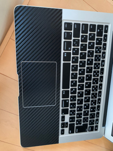 【終了】MacBookAIR充電器付き【相場が分からないので高めに設定してます値下げあり】問い合わせ多数のため育児の合間に順番にお返事
