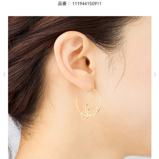 半額以下！大幅お値下げしました！新品未使用▼4℃✮ピアスの画像